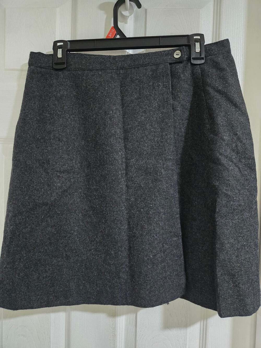 Ballinger Gold Women's Charcoal Grey Wool-Blend Wrap Mini Skirt